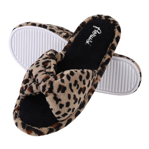 Comfy warm leopard - comfy,